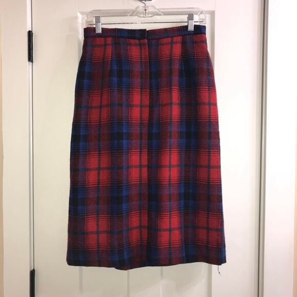 Vintage Red and Blue Plaid Wool Midi Skirt Cross Country Fashions 29" Waist - Picture 2 of 2